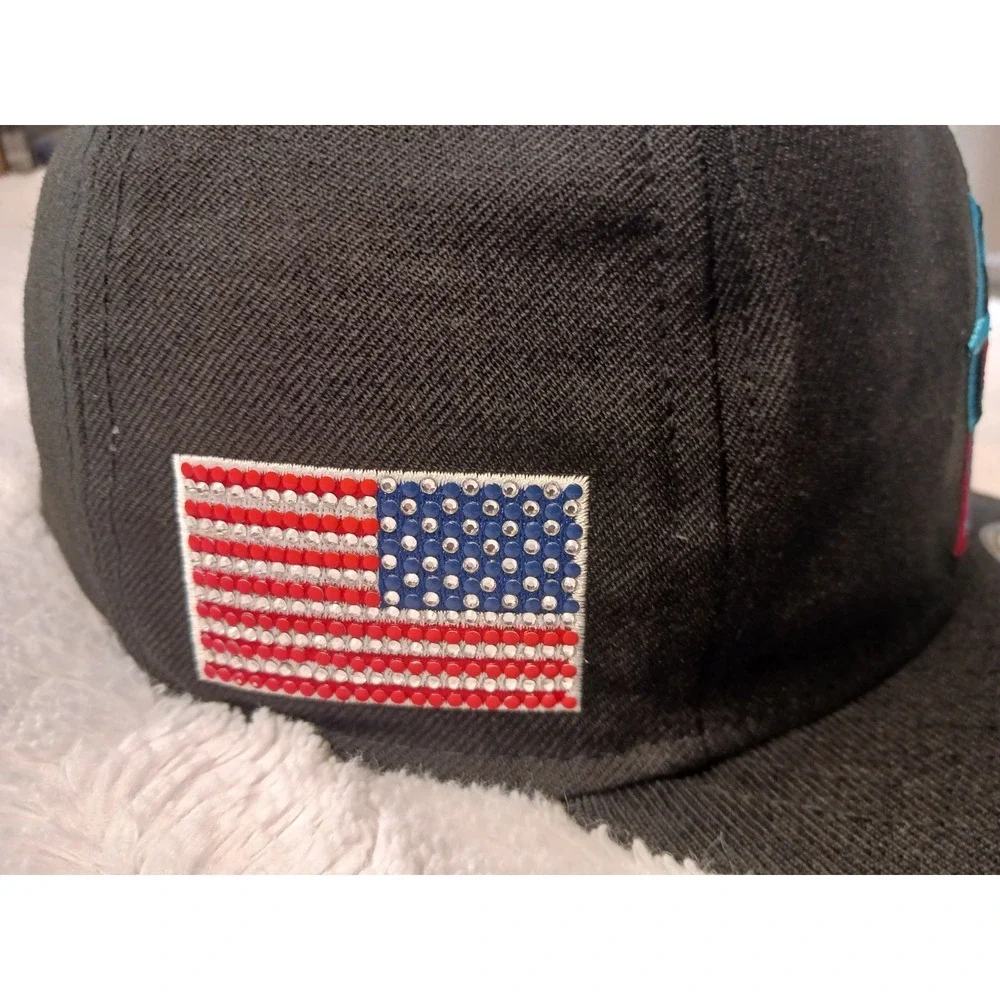New Era 59fifty Florida Marlins Crystals From Swarovski Adult Size 7 USA Flag